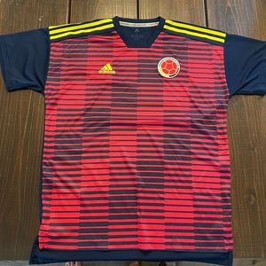 Colombia warm up jersey. Adidas size L